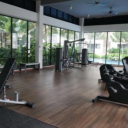 Friends & Family Apartment At Midhill Genting 8Pax Free Wifi Genting Highlands Dış mekan fotoğraf
