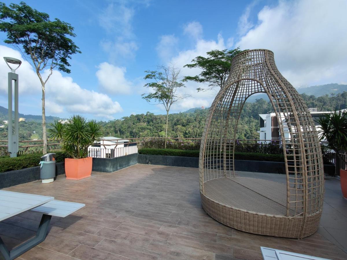 Friends & Family Apartment At Midhill Genting 8Pax Free Wifi Genting Highlands Dış mekan fotoğraf