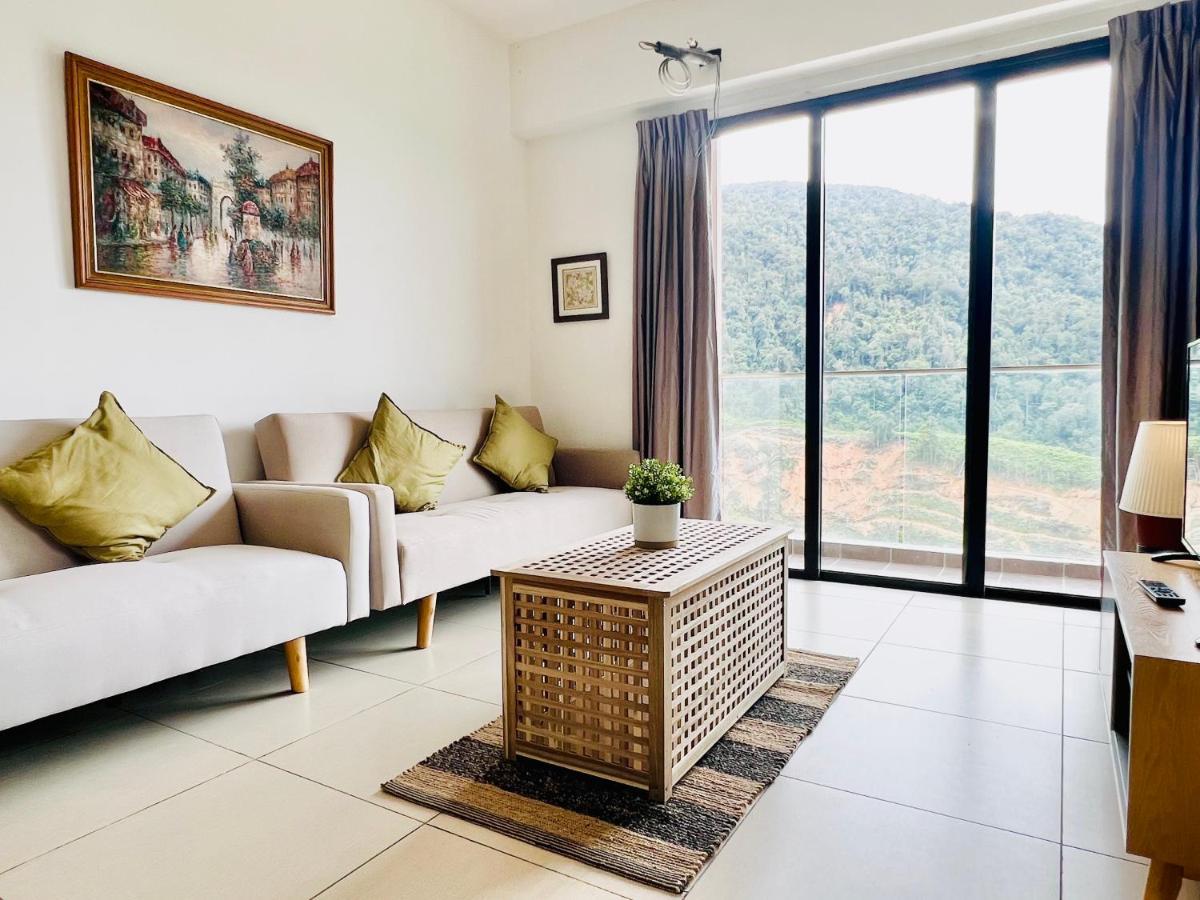 Friends & Family Apartment At Midhill Genting 8Pax Free Wifi Genting Highlands Dış mekan fotoğraf