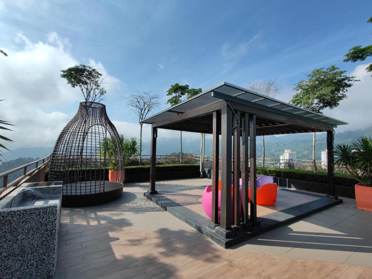 Friends & Family Apartment At Midhill Genting 8Pax Free Wifi Genting Highlands Dış mekan fotoğraf